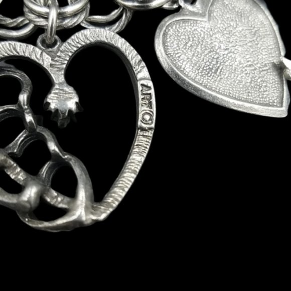 Vintage ART, Arthur Pepper Heart, Snake, Bakelite Charm Bracelet - Picture 8 of 8